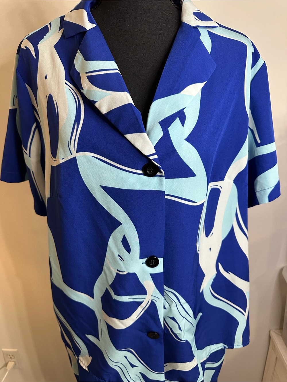 SHEIN Blue & White Abstract Print Two-Piece Wide Leg Pantsuit - Size 1X - Picture 6 of 15